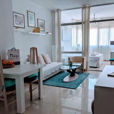 Home Away In The Heart Of Town Torremolinos Buitenkant foto