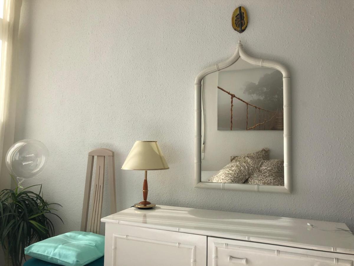 Home Away In The Heart Of Town Torremolinos Buitenkant foto