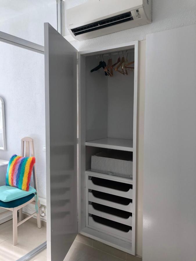 Home Away In The Heart Of Town Torremolinos Buitenkant foto