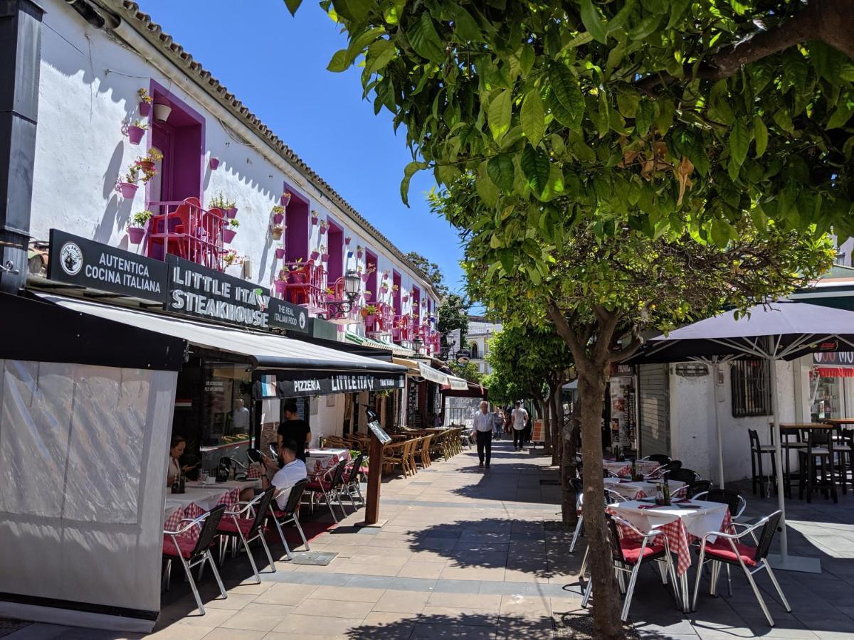 Home Away In The Heart Of Town Torremolinos Buitenkant foto